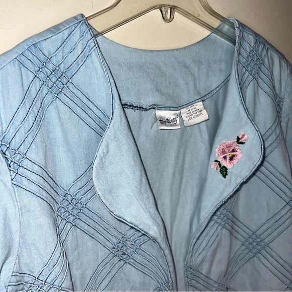 Vintage Two Twenty Cotton Denim Embroidered Open Front Top Size Large - Picture 3 of 16